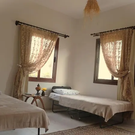 Sea-blended Nature House Agia Trias